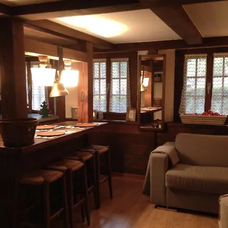 Cozy One Bedroom Flat In Lägenhet Gsteig